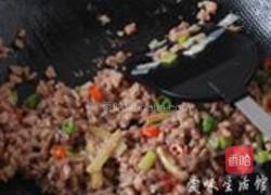 肉末酸豆角的做法图解3