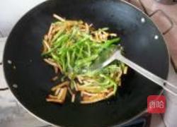 辣椒炒豆干的做法图解4