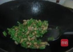 豇豆炒黄豆的做法图解4