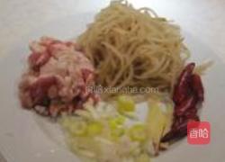 肉丝榨菜的做法图解1