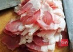微波炉烘烤五花肉的做法图解1