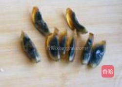 香菜皮蛋豆腐的做法图解5