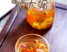 玫瑰腊梅百合茶