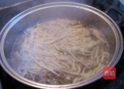 金针菇荞麦面的做法图解3