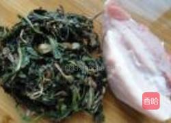 蒲公英炒肉片的做法图解1