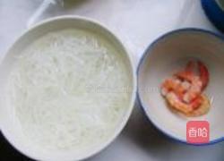 快手虾仁炒米粉的做法图解2