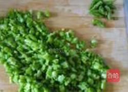 芦笋水晶饺的做法图解2