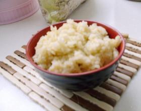 燕麦红枣花生枸杞豆浆米饭