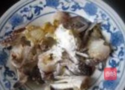 梭子蟹杂蔬面的做法图解3