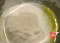 毛豆戚风蛋糕卷的做法图解7