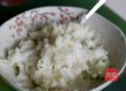 葱油饼的做法图解3