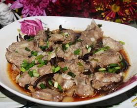 茶树菇蒸排骨