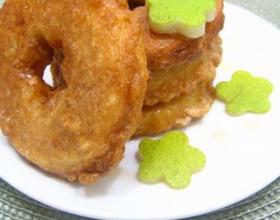 香炸肉桂苹果圈