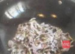 蚕豆花鸡蛋粥的做法图解5