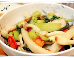 蟹味菇烩油菜
