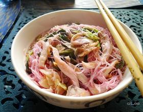 苋菜煮米粉