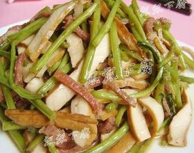 火腿香干炒蒌蒿