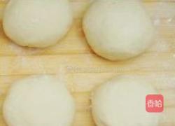 杏仁大面包的做法图解2