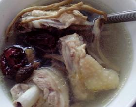 茶树菇炖鸡汤[图]