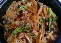 土豆肉丝炒饭