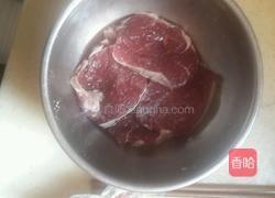 方氏红酒牛排的做法图解1