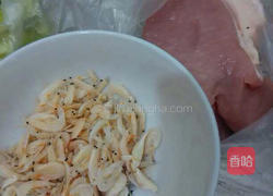 青榨菜虾皮炒肉丝的做法图解3