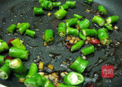 肉燥双青炒豆皮的做法图解3