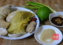 姜丝炒大肠的做法图解1