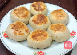 韭菜猪肉虾仁馅饼的做法图解7