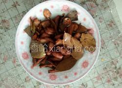 油炸香叶白芷猪肉