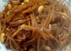 肉丝炒芥菜疙瘩。