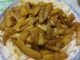 红烧茄子拌鹅肠粉