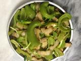 五花腩肉炒青椒