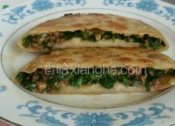 牛肉韭菜馅饼。