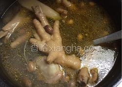 养颜鸡脚汤