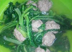 小白菜牛肉丸子汤