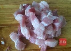 五花肉海脐子烧土豆的做法图解1