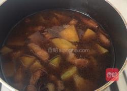 五花肉海脐子烧土豆的做法图解8