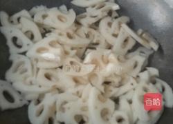 糖醋藕。的做法图解1