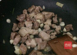 笋干缸豆红烧肉的做法图解5