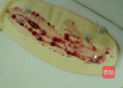 提孑蓝莓酱夹心面包的做法图解3