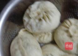 包子(芹菜.胡萝卜.牛肉馅的包子)的做法图解7