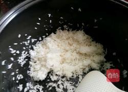 蛋包饭的做法图解1