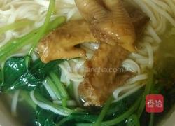 红薯叶卤鸡翅面的做法图解3