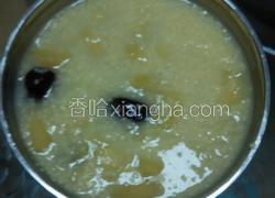 小米红枣苹果粥