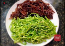 青椒肉丝的做法图解1