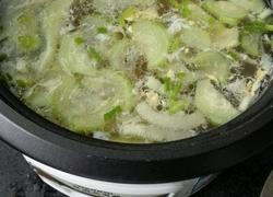 丝瓜鸡蛋瘦肉汤