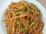 素炒土豆洋葱青椒丝的做法[图]