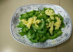 苦瓜炒蛋
