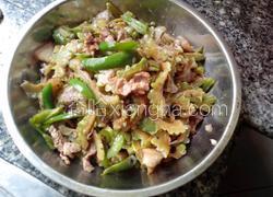 辣椒猪肉炒苦瓜